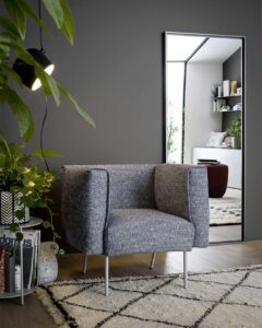 Onni luxury Italian modern armchair by Novamobili